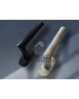 LIM B2 - aluminiowe drzwi zawiasowe pokryte złotą blachą ze stali nierdzewnej
