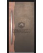 LIM M25 - aluminiowe drzwi na zawiasach z miedzią i postarzanym brązem z płynnego metalu